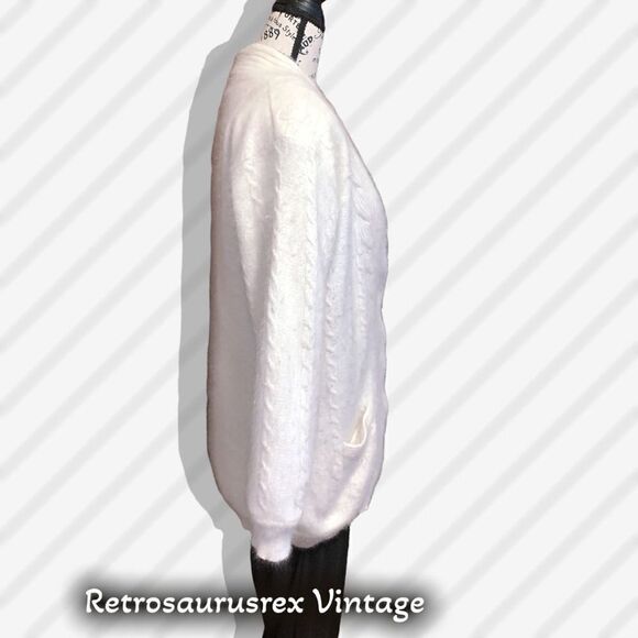Vintage 1980’s Retro Oversized Offwhite Angora Cardigan Sweater - Picture 3 of 14